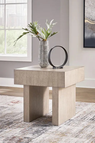 ASHLEY T922-2 JORLAINA END TABLE