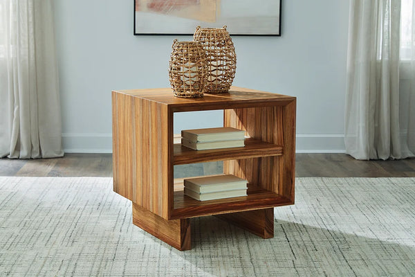 ASHLEY T690-2 DRESSONNI END TABLE