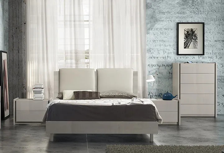 ERIKA COLLECTION BEDROOM SET AVAILABLE IN QUEEN AND KING SIZES AS 4 PC OR 5 PC SETS