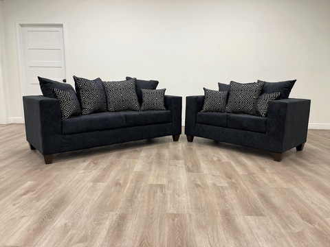 110 - Hollywood Black Sofa & Love Seat Set