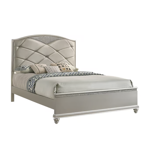 B4780 VALIANT QUEEN OR KING SIZE  BED