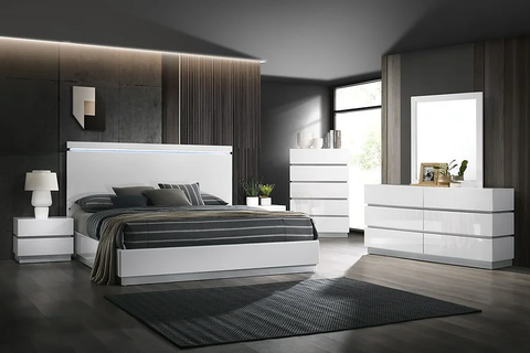 B44 FLORENCE PLATFORM BEDROOM SET AVAILABLE IN QUEEN AND KING SIZES AS 4 PC OR 5 PIECE SET